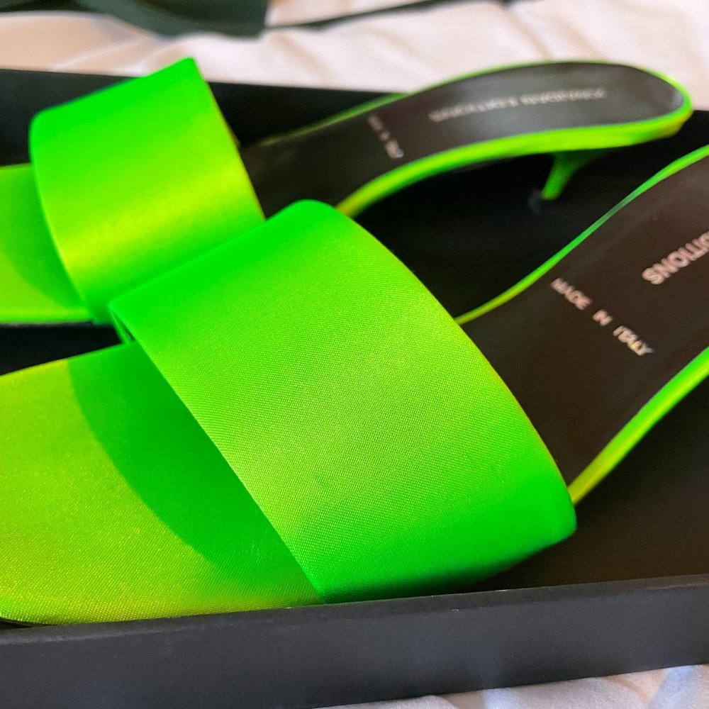 Kwaidan Editions Green Neon Satin Mules 39 FRESH OFF THE RUNWAY